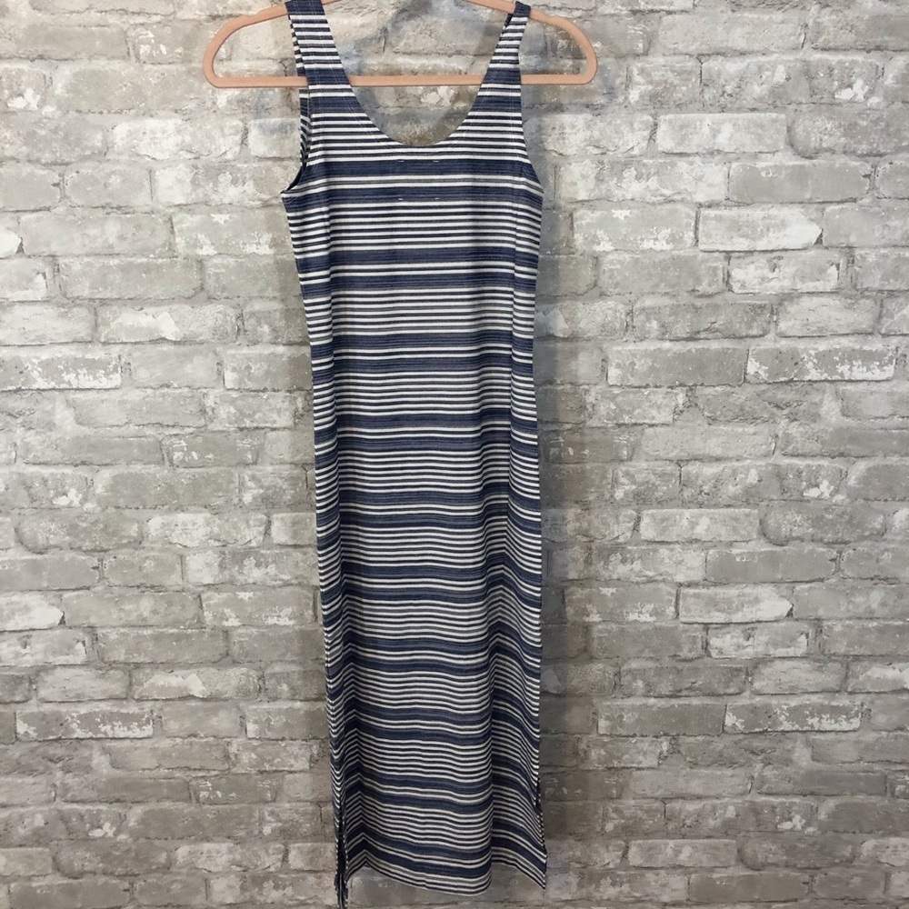 Lysse Mulholland Blue Striped  Dress - Picture 7 of 9